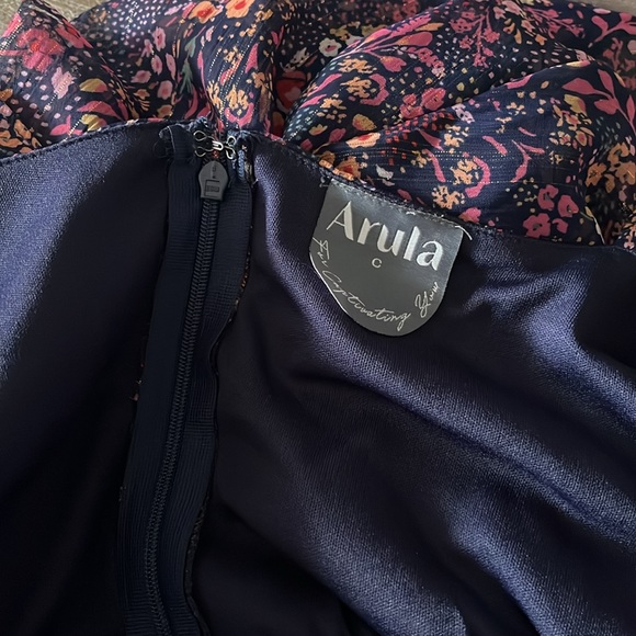 NWT Arula Floral Ruffle Accent Dress - Picture 8 of 10